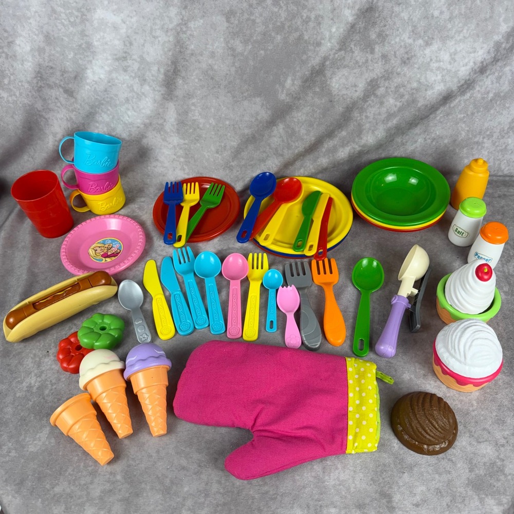 Play Food Kitchen Set Barbie Dishes Ice Cream Hot Dog Utensils Oven Mitt Mix Lot
